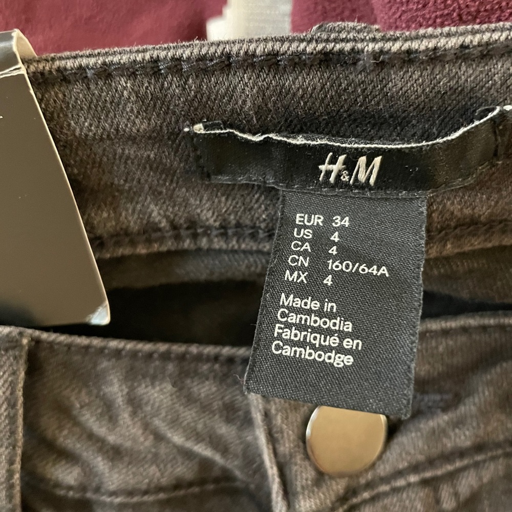 H&M - Picture 2 of 4